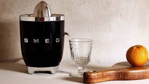 smeg zara