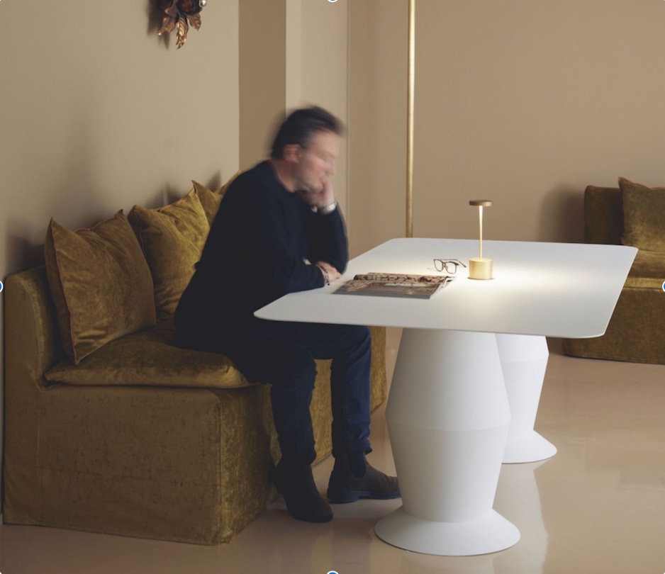 Maison de Vacances présente sa banquette de table, dernier-né de la gamme « Boho »